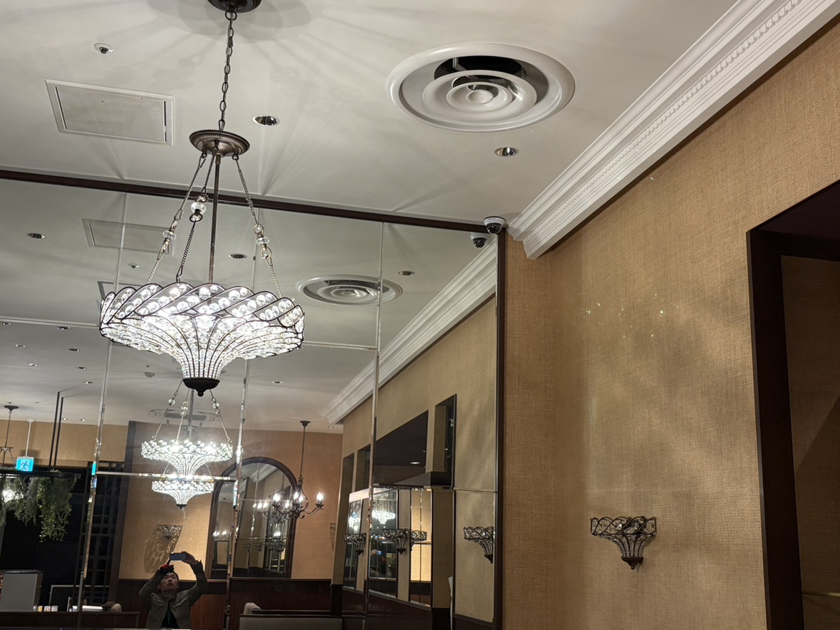 カフェのカメラ